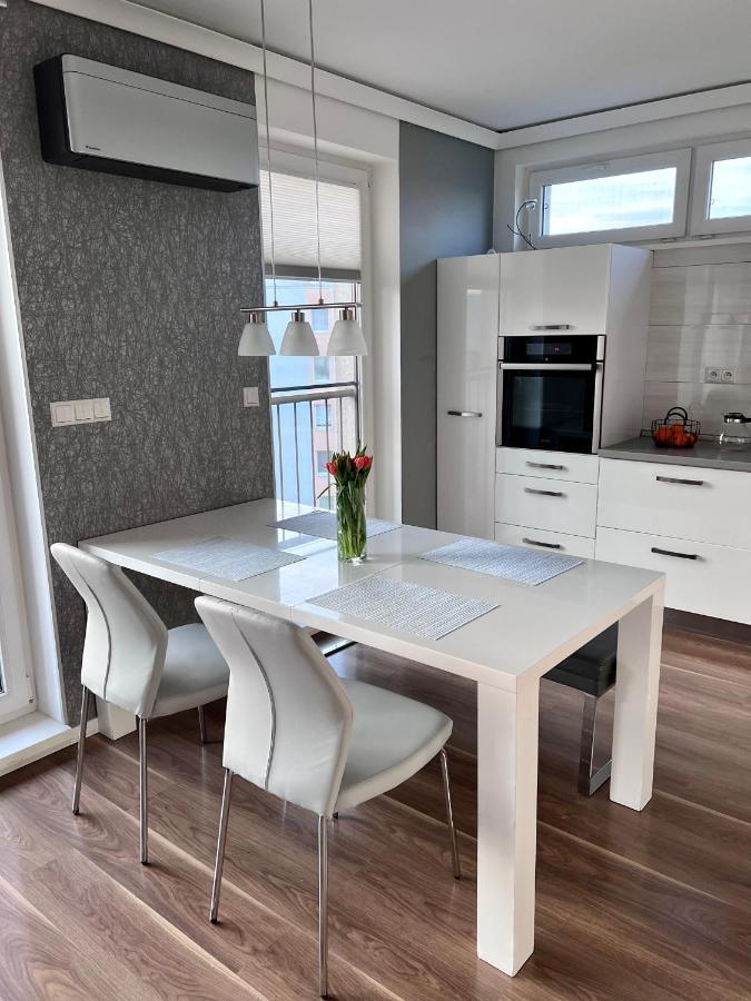 Monte Amnis Kosice Apartment Exteriör bild